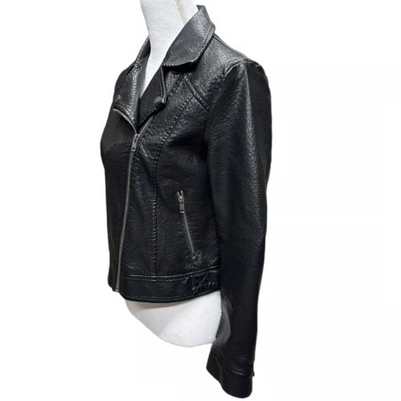 Anthropologie Jackets & Blazers - Jack by BB Dakota Sz S Anthropologie Classic Black Faux Leather Jacket